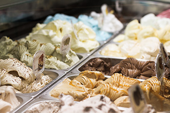 amazing-ideas-to-make-your-gelato-themed-party-a-big-hit1